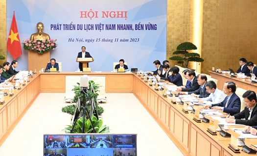 Thủ tướng chủ trì hội nghị phát triển du lịch Việt Nam nhanh, bền vững